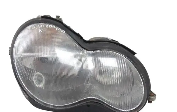 Mercedes-Benz C W203 Headlight/headlamp A2038200261 0301166202