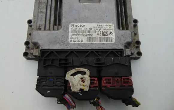 Citroen C3 Engine control unit/module 9802236280 0281018465
