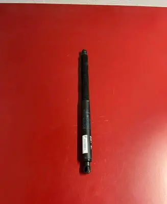 BMW X3 G01 Tailgate strut 7497482