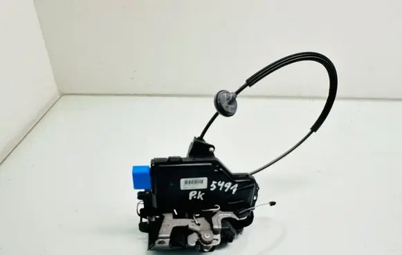 Volkswagen Touran II Front door lock PA6630AGF 3D1837015AS 260413085414