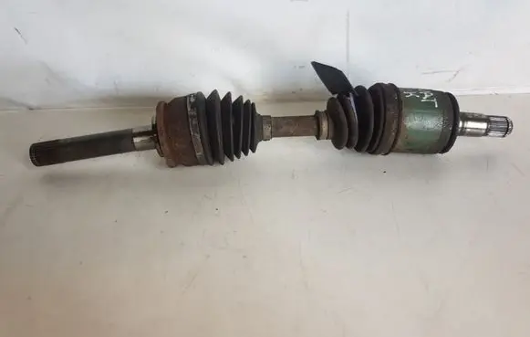 Mitsubishi Montero Front driveshaft