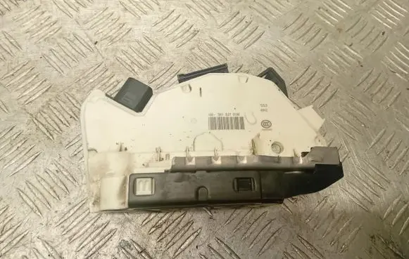 Seat Ibiza IV (6J,6P) Loading door lock 5N1837016F