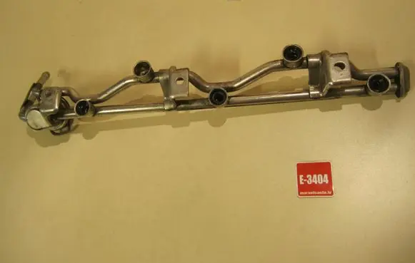 Volkswagen PASSAT B5.5 Fuel main line pipe 066133315D