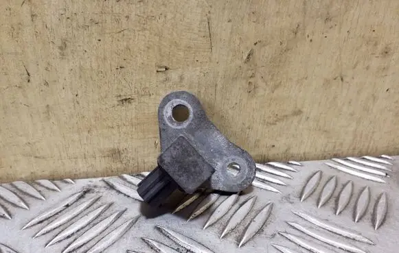 Nissan Qashqai Airbag deployment crash/impact sensor