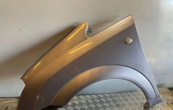 Opel Meriva A Fender 93393093