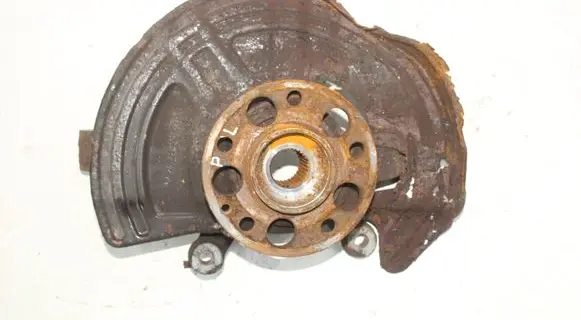 Mercedes-Benz GLA W156 Front wheel hub