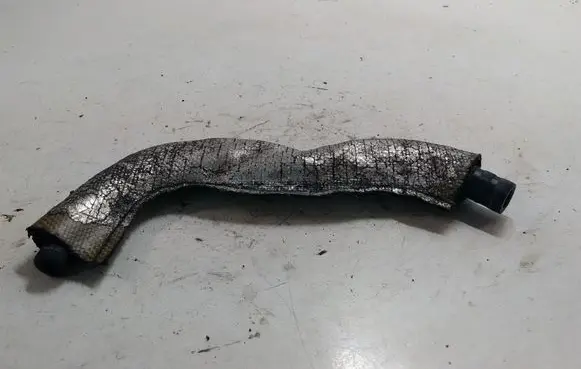Audi A6 S6 C6 4F Coolant pipe/hose 06D133781F