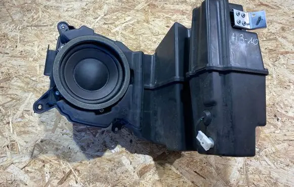 Lexus RX 450H Subwoofer speaker 2746000101