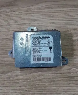 Renault Megane II Airbag control unit/module 8200367444