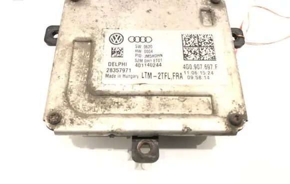 Volkswagen PASSAT B8 Voltage converter/converter module 4G0907697F