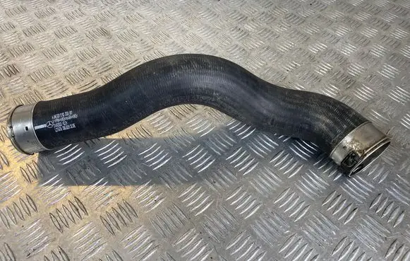 Mercedes-Benz A W176 Intercooler hose/pipe A2465281282 L27087B 3145DB32