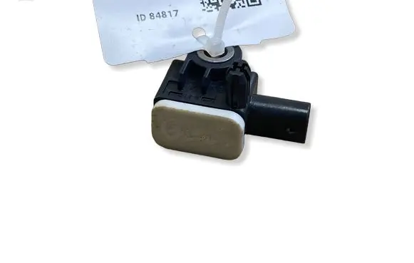 Mercedes-Benz GLE (W166 - C292) Airbag deployment crash/impact sensor A1668210151