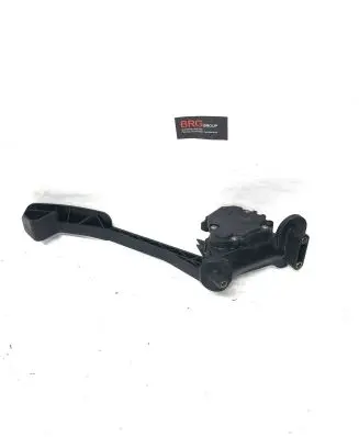 Volvo S80 Accelerator throttle pedal 9496822 D359 00776922