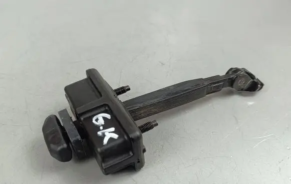 Maserati Quattroporte Rear door check strap stopper