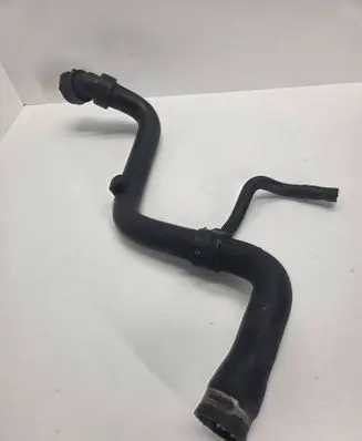 Audi A4 S4 B5 8D Engine coolant pipe/hose 4B0121101E
