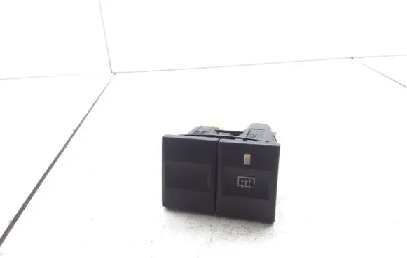 Ford Mondeo Mk III Windscreen/window heater switch 1S7T18C621AA