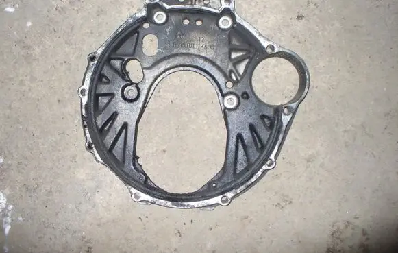 Mercedes-Benz SL R107 other engine part 1100111545