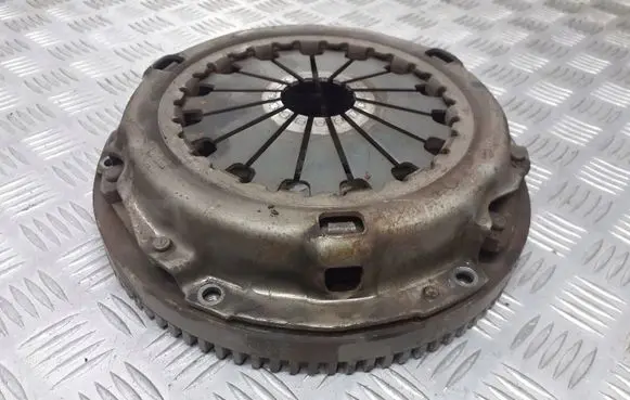 Toyota Yaris Verso Pressure plate 
