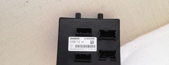 Renault Clio IV Other control units/modules 231A04735R 506111F00 6476397207