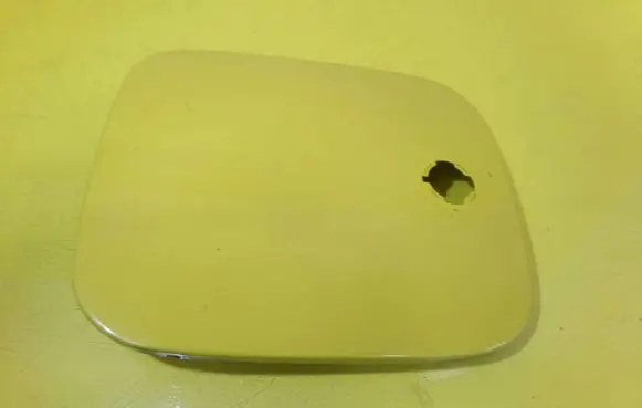 Nissan Micra Fuel tank cap