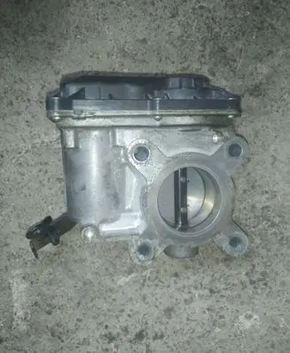 Nissan Qashqai Throttle valve 161206038R 4H20 001348