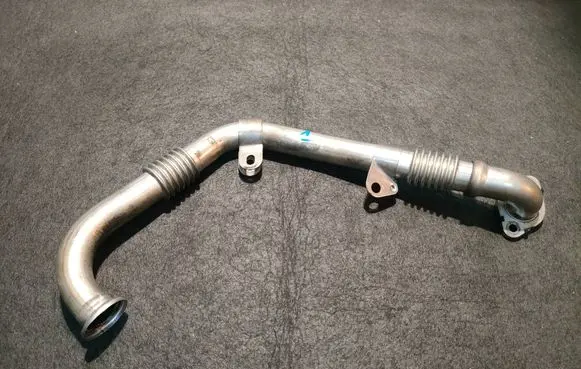 Suzuki Grand Vitara II EGR valve line/pipe/hose 8200525140