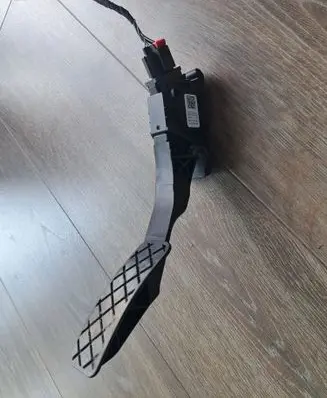 Seat Ateca Accelerator throttle pedal 5Q2723503D
