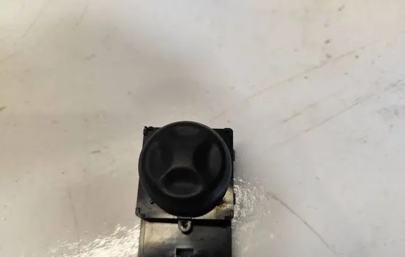 Opel Signum Seat control switch 13155504 1005224