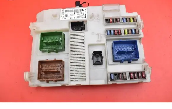 Volvo XC60 Fuse box set BG9T-14C256-HA