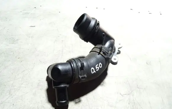 Infiniti Q50 Engine coolant pipe/hose
