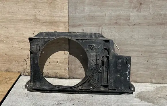 Peugeot 206 Radiator support slam panel
