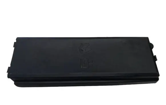 Land Rover Discovery 3 - LR3 Fuse box cover 490000072