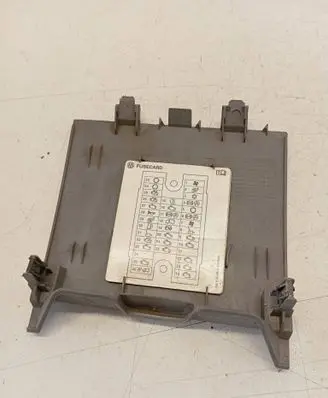 Volkswagen Multivan T5 Fuse box cover 7H1857151B