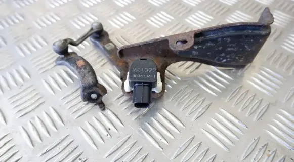 Rear air suspension level height sensor