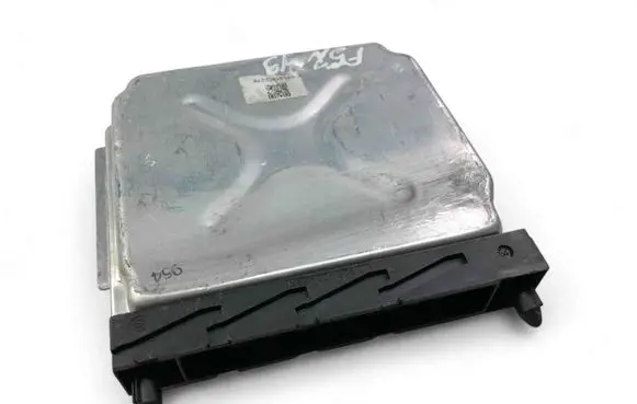 Volvo S60 Engine control unit/module ECU 30684877A