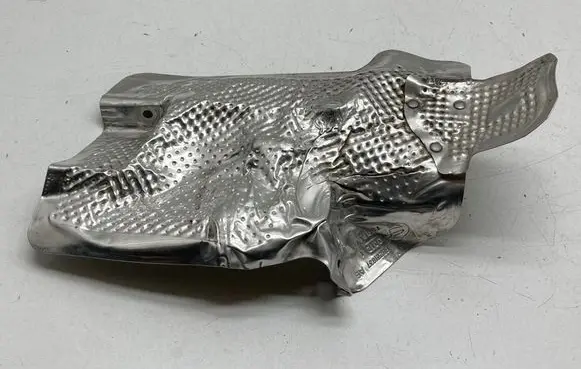 Chrysler Pacifica Heat shield in engine bay 68231837 68231837AB 193861B