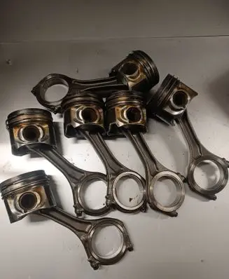 Audi Q7 4L Piston with connecting rod 83L82 P361