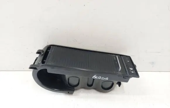 Skoda Superb B6 (3T) Cup holder front 3T0862531
