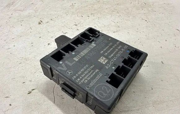 Infiniti QX30 Door control unit/module A1669000218 A1669013701 A1669025208