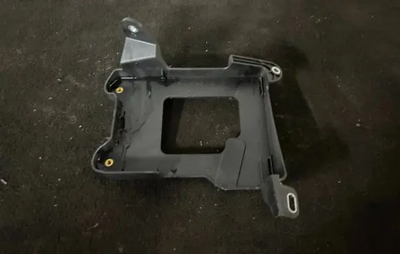 Mercedes-Benz GLE W167 ABS pump bracket A1675451400