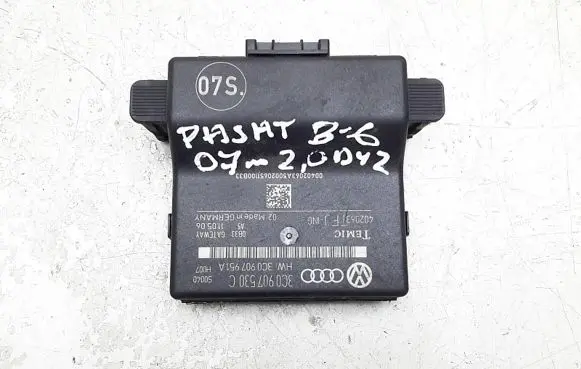 Volkswagen PASSAT B6 Gateway control module