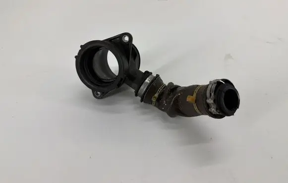 Volvo C30 Air intake hose/pipe AV616C784AC