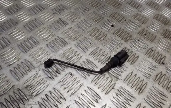 Skoda Superb B8 (3V) Brake pads wear sensor 