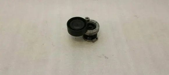 Mercedes-Benz A W176 Generator/alternator belt tensioner 117501113R