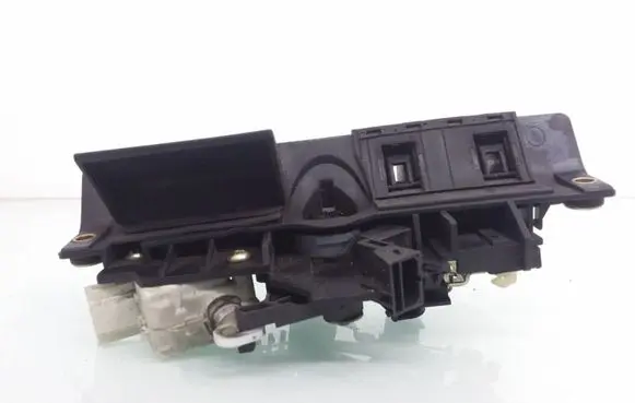 Audi A6 S6 C5 4B Tailgate/trunk/boot exterior handle 8D9827565H 4B0827565H 8D9827565J