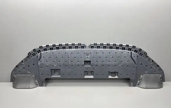 Peugeot 208 II Front bumper skid plate/under tray 9823206580 9918865 078857