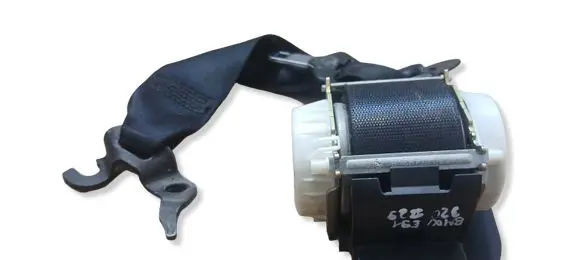 BMW 3 E90 E91 Front seatbelt 33017492