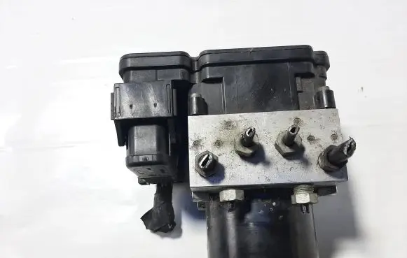 Volvo XC70 ABS Pump 31329139 P31329139