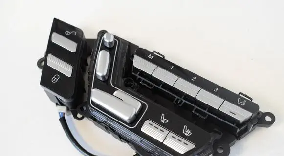 Mercedes-Benz S W221 Seat control module A2218709258 A2218213051