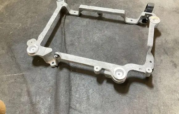 Volvo XC40 Other engine bay part 32335743